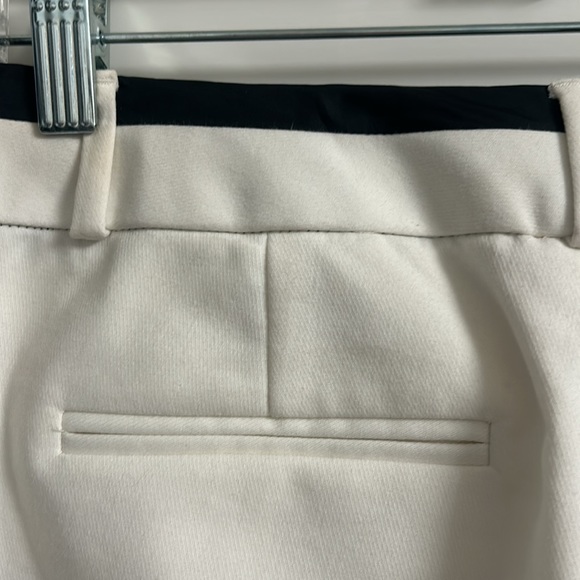 Banana Republic size 2 cocoon color lined cigarette pant with ankle zip. - Picture 3 of 8